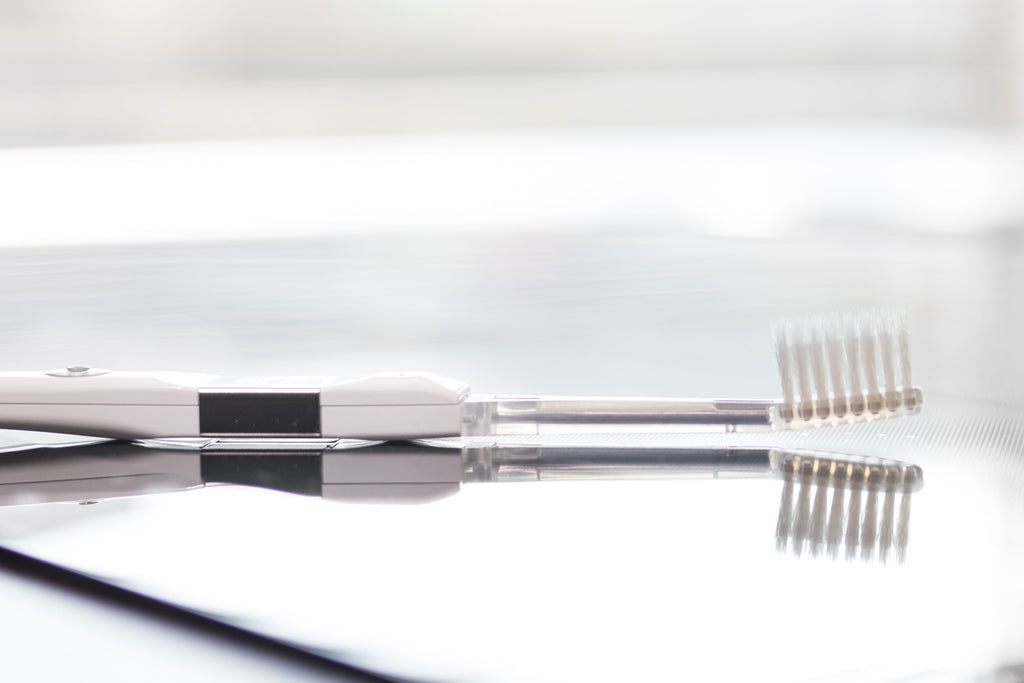 Klinična ocena ionske zobne ščetke